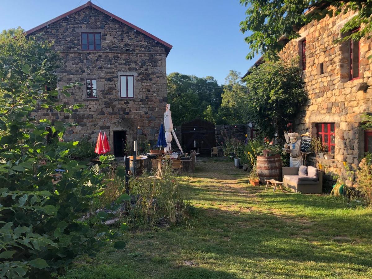 Bed and Breakfast Le Marconnes Saint-Arcons-de-Barges Exterior foto