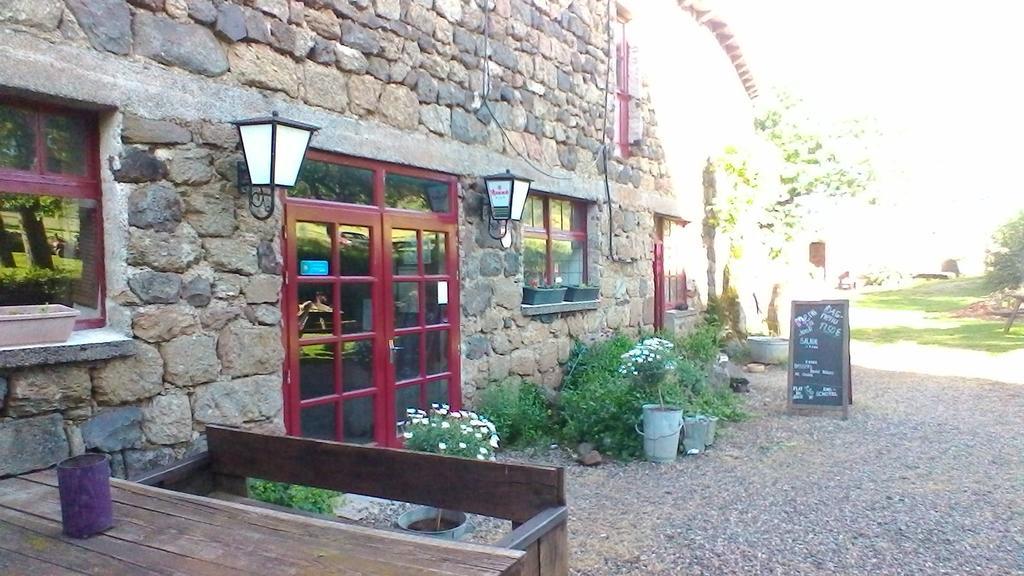 Bed and Breakfast Le Marconnes Saint-Arcons-de-Barges Exterior foto
